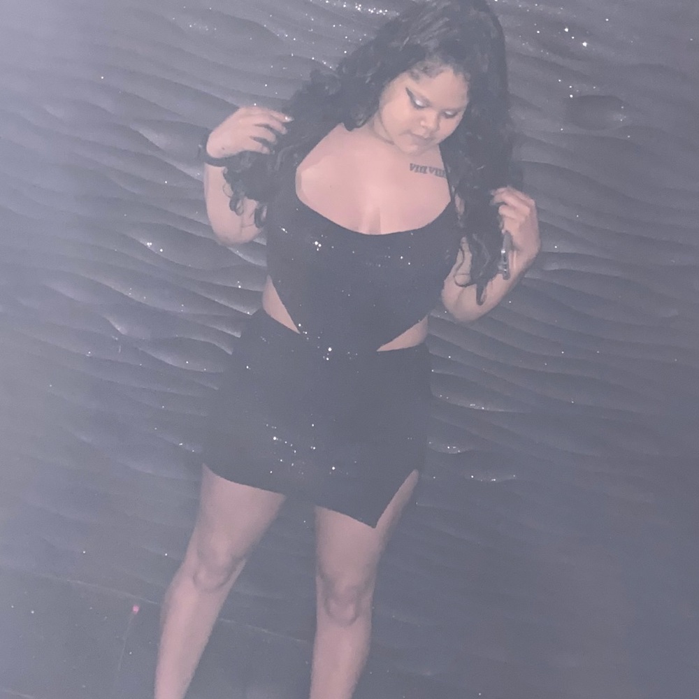 top 15 skirt 20 wore once for my bday size large